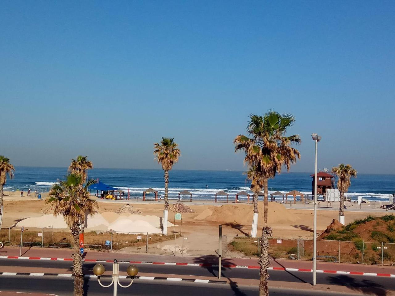 Sur La Mer Hotel Ashdod Eksteriør billede