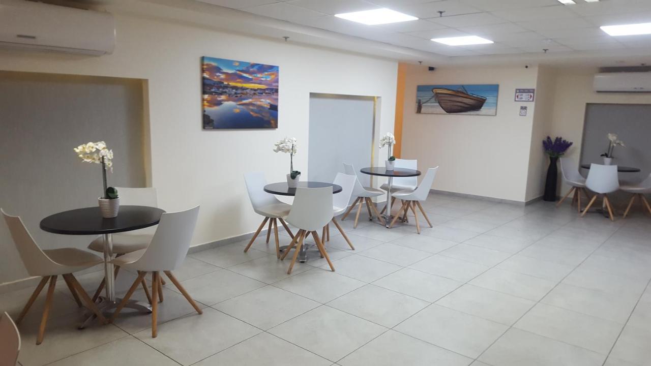 Sur La Mer Hotel Ashdod Eksteriør billede