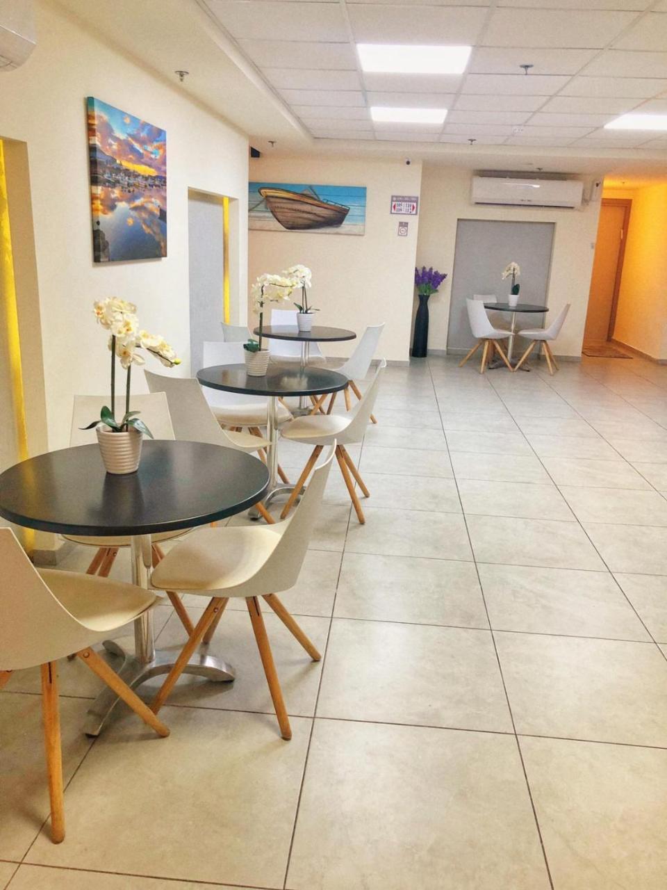 Sur La Mer Hotel Ashdod Eksteriør billede