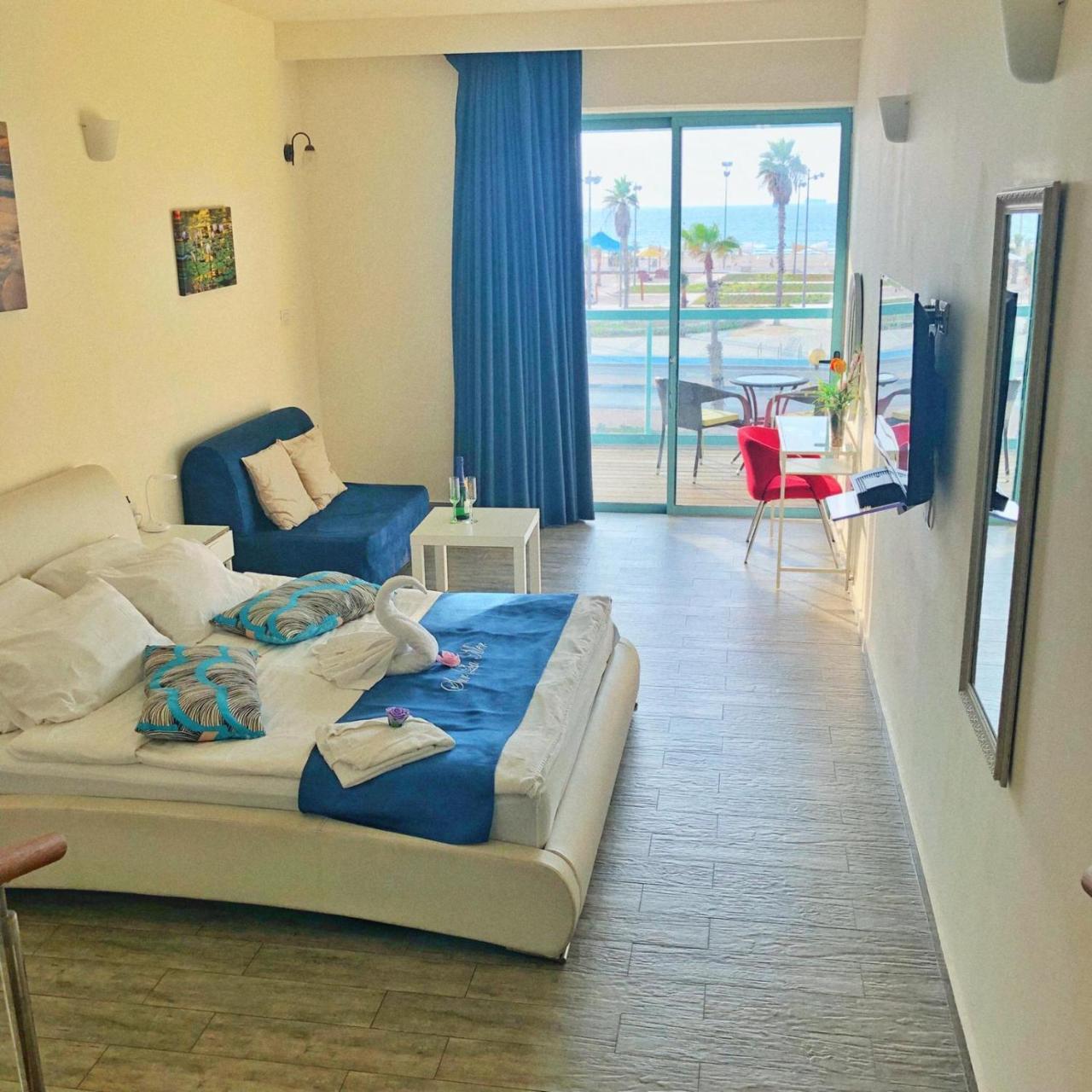 Sur La Mer Hotel Ashdod Eksteriør billede